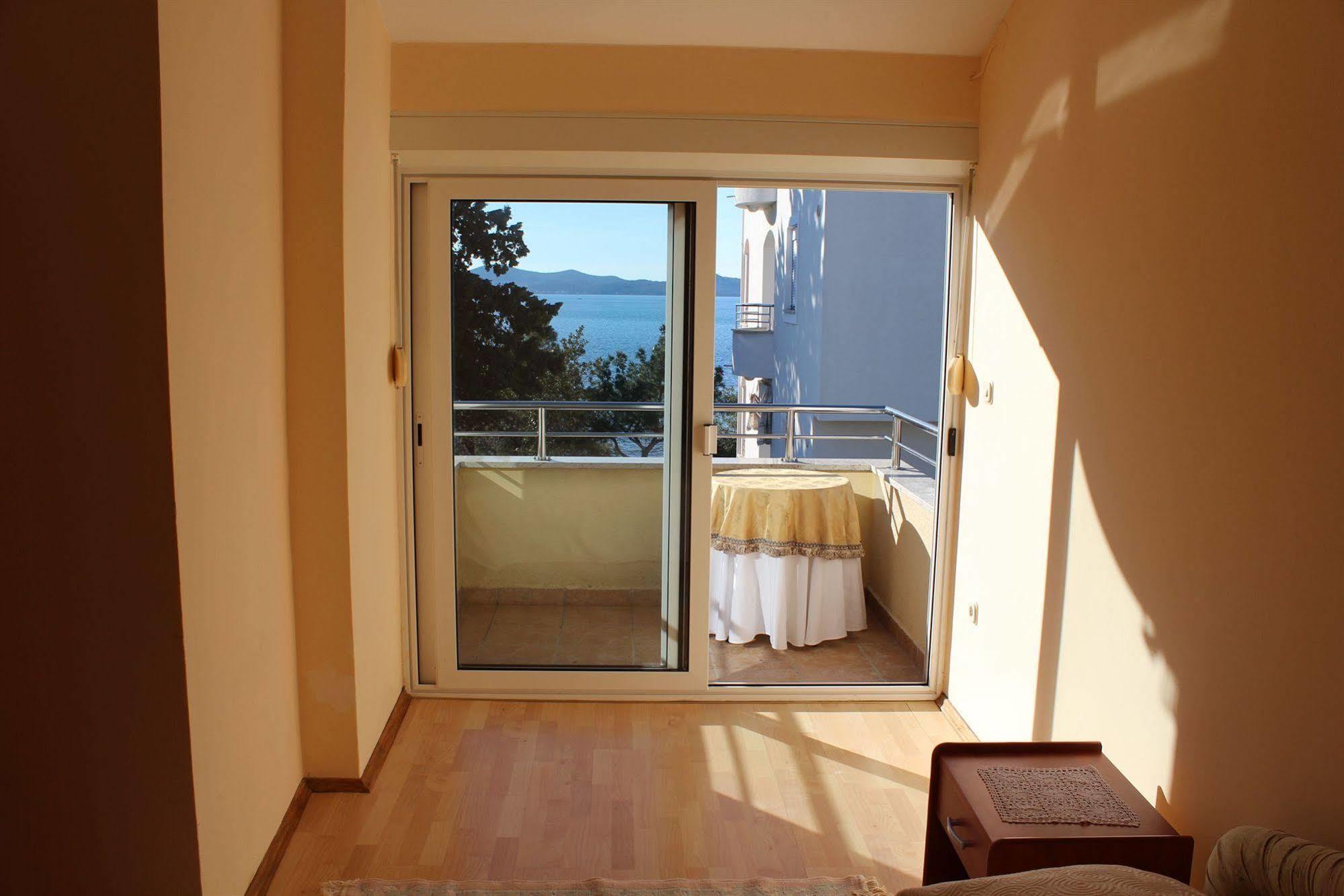 Diklo Beach Rooms-Adults Only Zadar Bagian luar foto